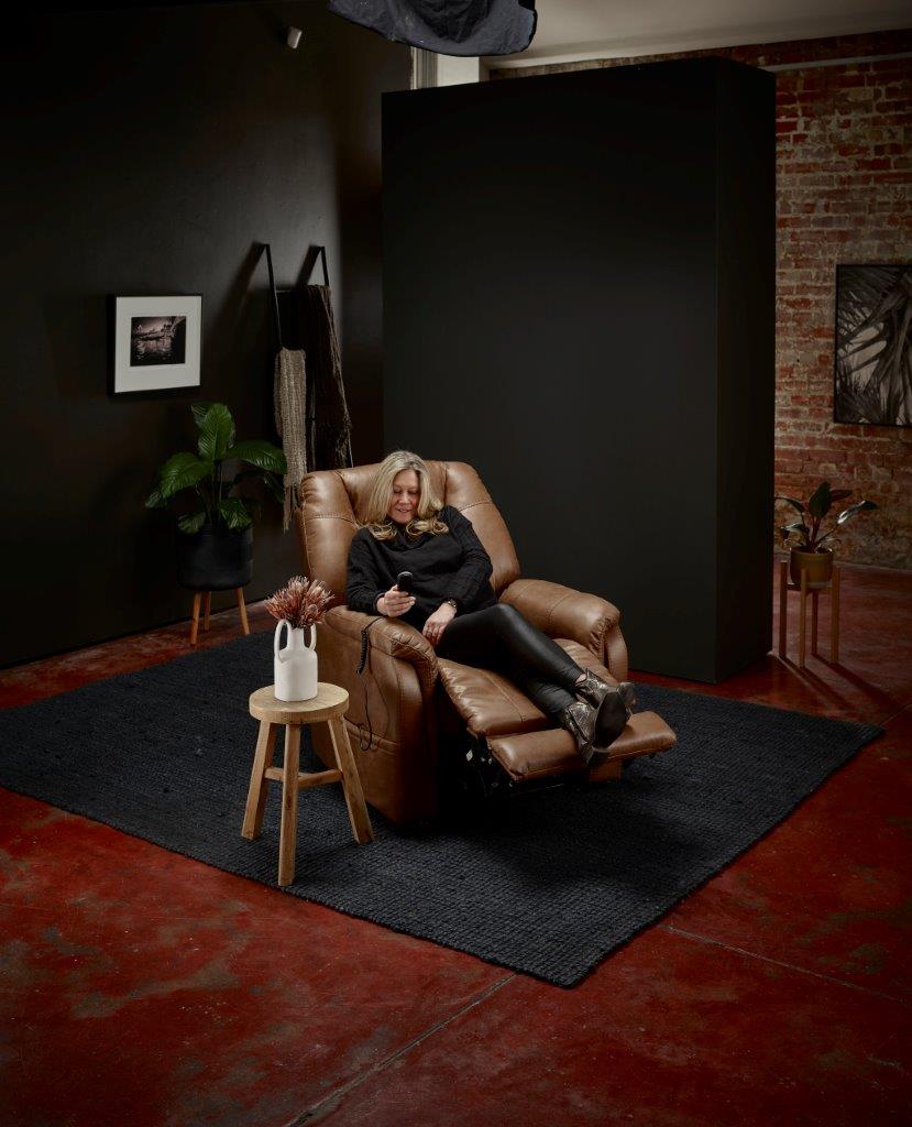 Theorem Mercer Lift Chair – view 5